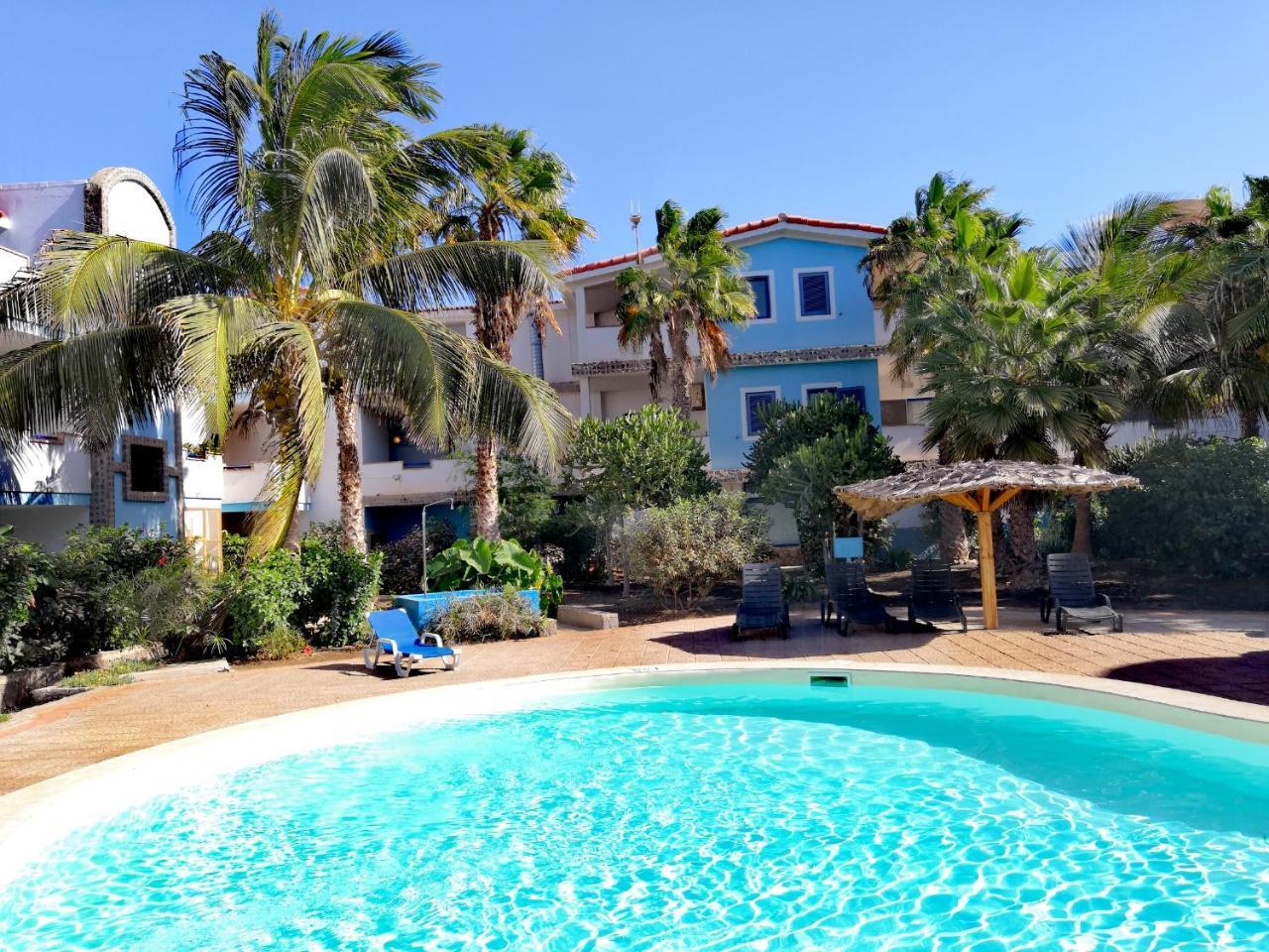 Sal Service Blu Moradias Residence With Pool ซังตามาเรีย ภายนอก รูปภาพ