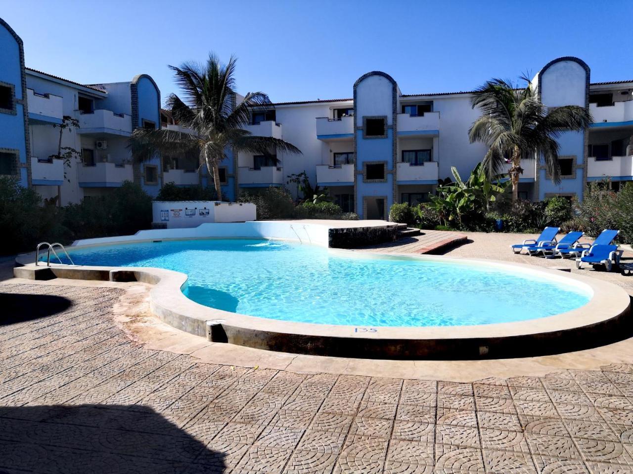 Sal Service Blu Moradias Residence With Pool ซังตามาเรีย ภายนอก รูปภาพ